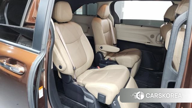 Toyota Sienna 4th Generation 2022 Коричневый из Кореи, фото 2