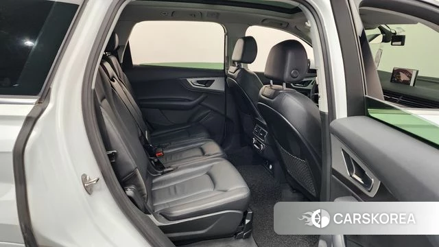 Audi Q7 (4M) 2019 Белый из Кореи, фото 2