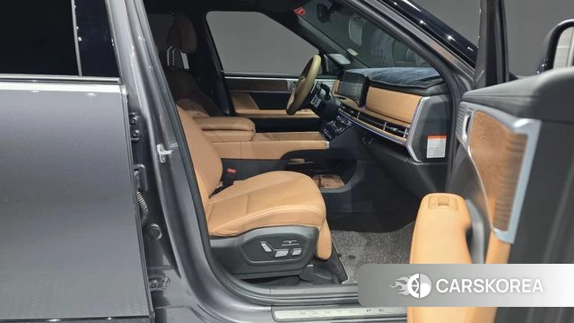 Hyundai Santa Fe (MX5) 2023 Серый из Кореи, фото 2