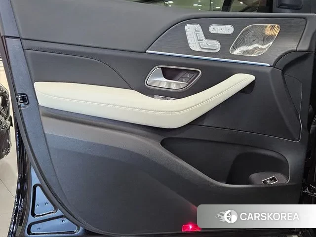 Mercedes-Benz GLE-Class W167 2025 Черный из Кореи, фото 2