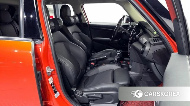 Mini Cooper 2019 Оранжевый из Кореи, фото 2