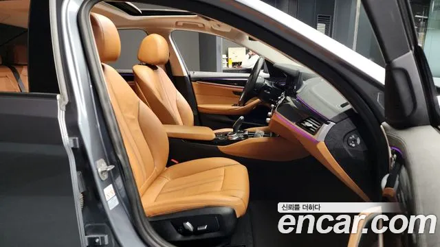 BMW 5 Series (G30) id 2445912 из Кореи 2