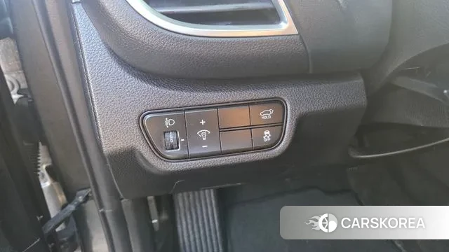 Kia The New Seltos 2022 Серый из Кореи, фото 2