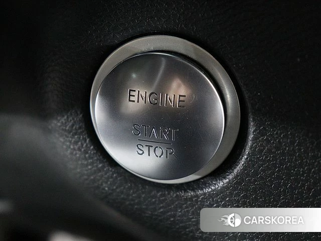 Mercedes-Benz B-Class W246 2018 Серый из Кореи, фото 2