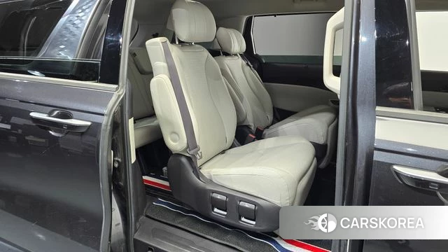 Kia Carnival 4th generation 2020 Черный из Кореи, фото 2