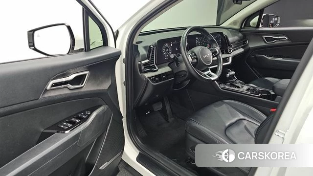Kia Sportage 5th Generation 2021 Белый из Кореи, фото 2