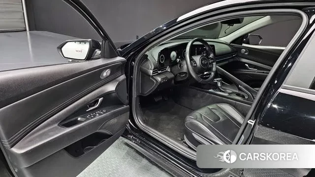 Hyundai Avante (CN7) 2021 Черный из Кореи, фото 2