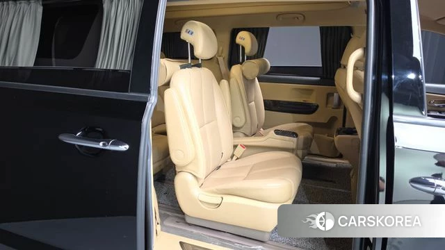 Kia The New Carnival 2019 Черный из Кореи, фото 2