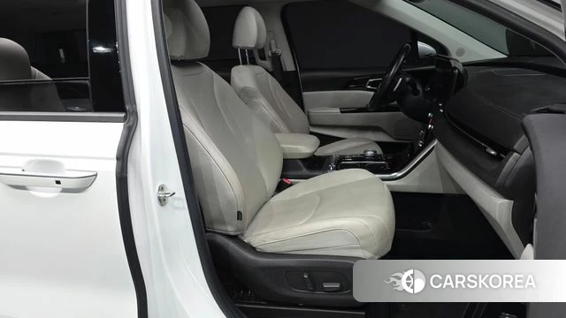 Kia Carnival 4th generation 2021 Белый из Кореи, фото 2
