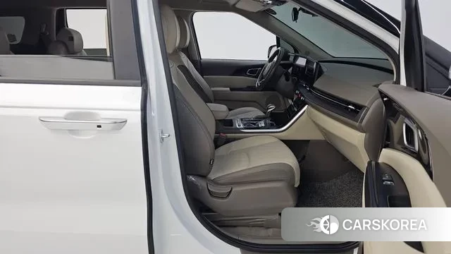 Kia Carnival 4th generation 2022 Белый из Кореи, фото 2