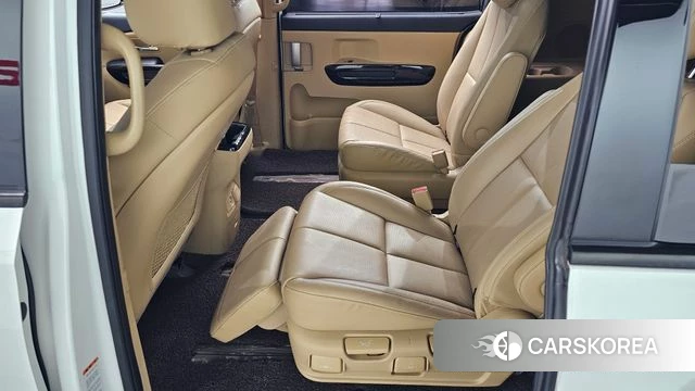 Kia The New Carnival 2018 Белый из Кореи, фото 2