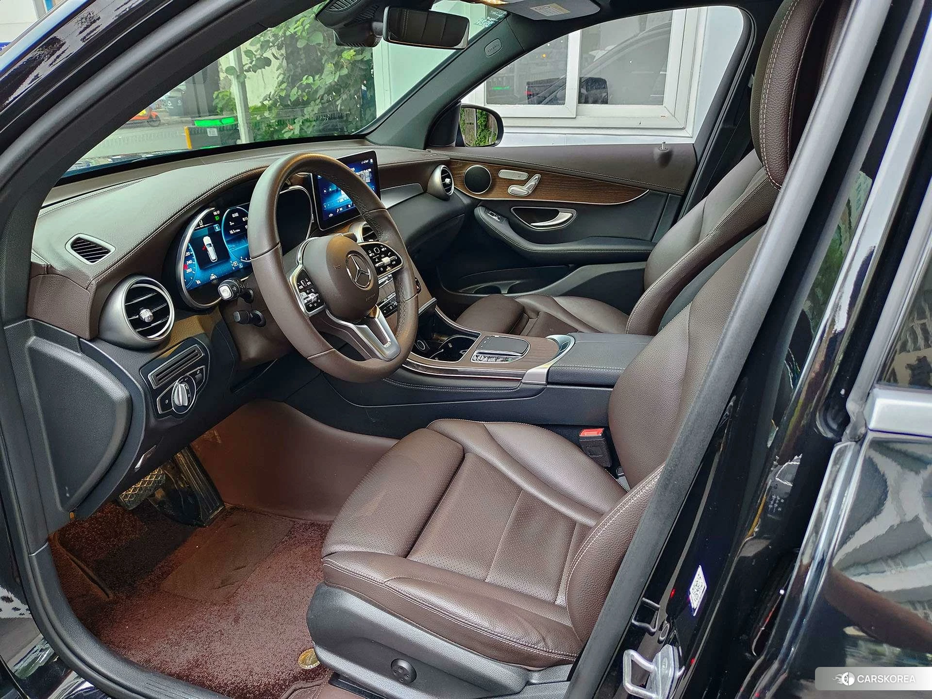Mercedes-Benz GLC 2021 Черный из Китая, фото 2