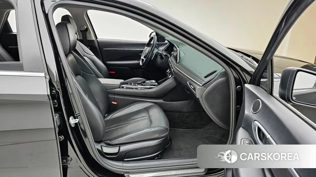 Hyundai Sonata (DN8) 2019 Черный из Кореи, фото 2