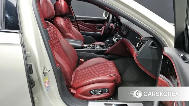 Bentley Flying Spur 3rd Generation 2022 Жемчужный цвет из Кореи, фото 2
