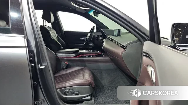 Genesis GV70 2021 Серый из Кореи, фото 2