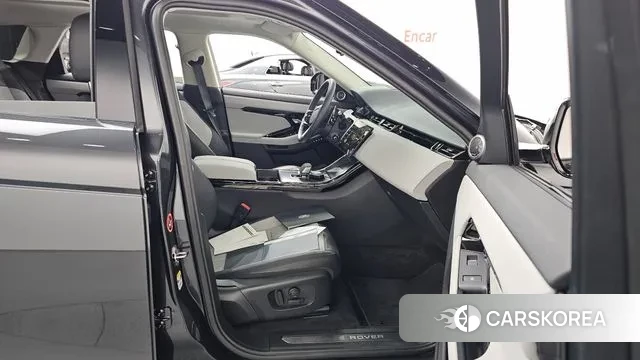 Land Rover Range Rover Evoque 2nd Generation 2024 Серый из Кореи, фото 2