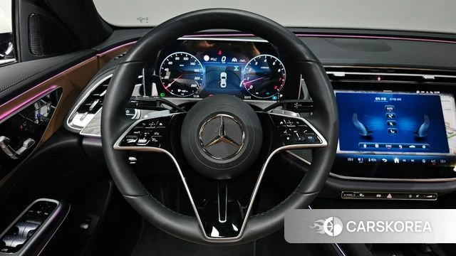 Mercedes-Benz E-Class W214 2024 Белый из Кореи, фото 2