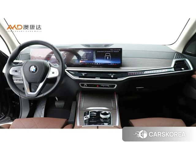 BMW X7 2024 Черный из Китая, фото 2