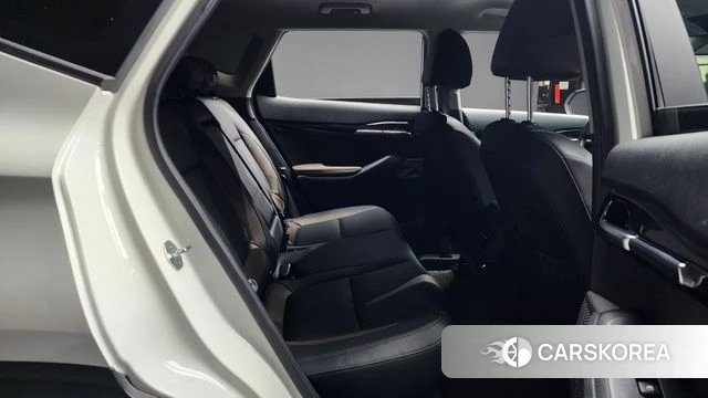 Kia Seltos 2022 Белый из Кореи, фото 2