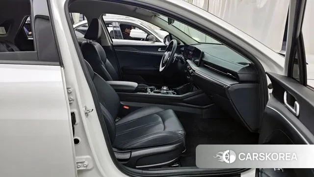 Kia The New K5 3rd generation 2024 Белый из Кореи, фото 2