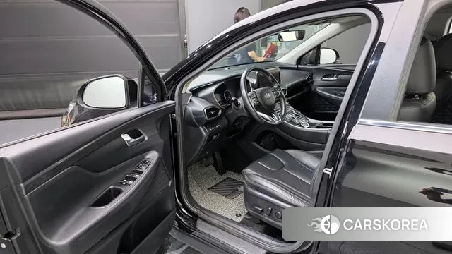 Hyundai The New Santa Fe 2021 Черный из Кореи, фото 2