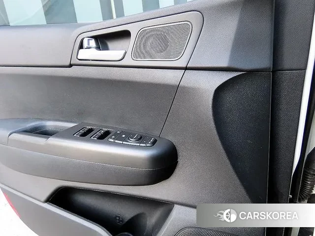 Kia Sportage The Bold 2021 Белый из Кореи, фото 2