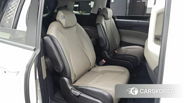 Kia The New Carnival 4th Generation 2025 Белый из Кореи, фото 2
