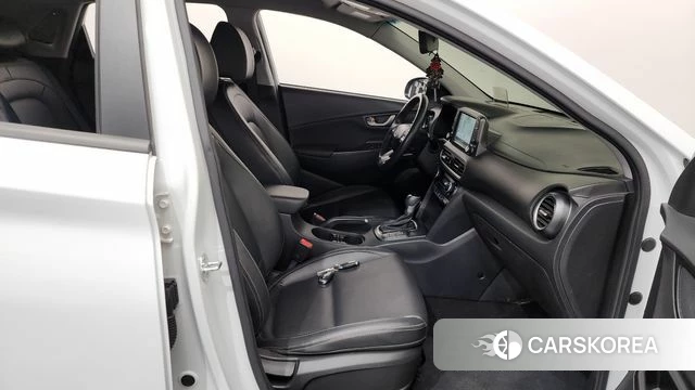 Hyundai Kona 2018 Белый из Кореи, фото 2