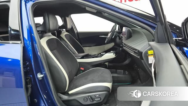 Kia EV6 2022 Синий из Кореи, фото 2