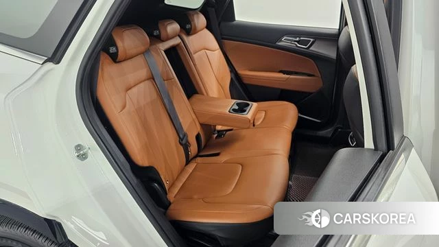 Kia Sportage 5th Generation 2021 Белый из Кореи, фото 2