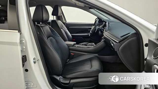 Hyundai Sonata (DN8) 2022 Белый из Кореи, фото 2