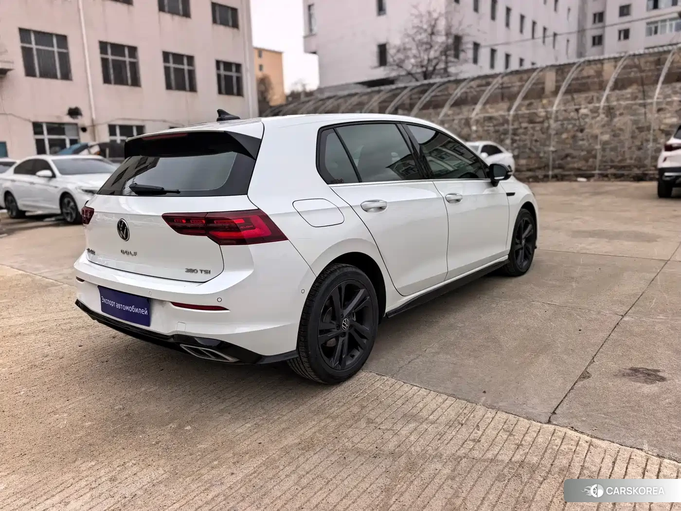 Volkswagen Golf 2023 Белый из Китая, фото 2