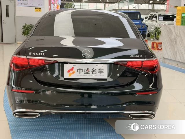 Mercedes-Benz S-class 2023 Зеленый из Китая, фото 2