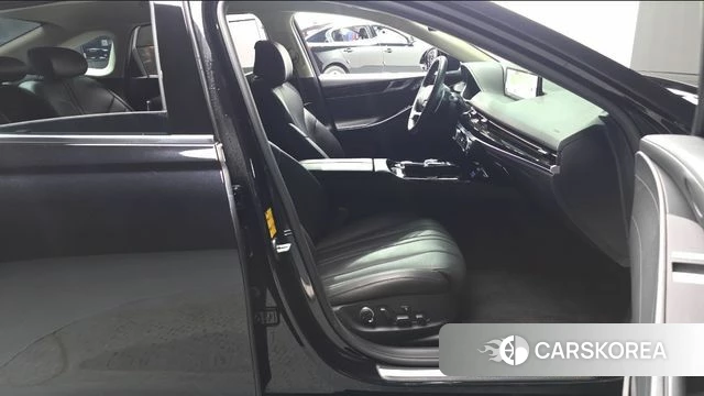 Genesis G80 (RG3) 2023 Черный из Кореи, фото 2