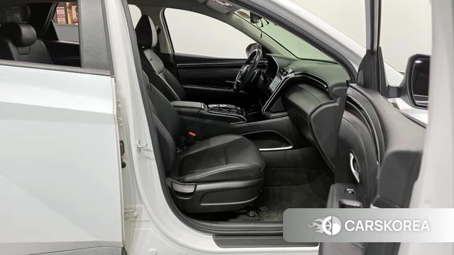 Hyundai Tucson (NX4) 2022 Белый из Кореи, фото 2