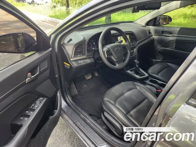 Hyundai Avante AD 2018 Серый из Кореи, фото 2