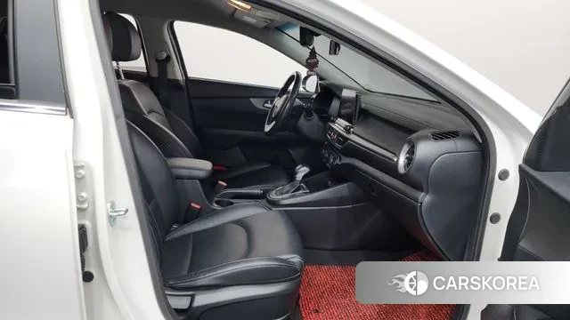 Kia Come New K3 2018 Белый из Кореи, фото 2