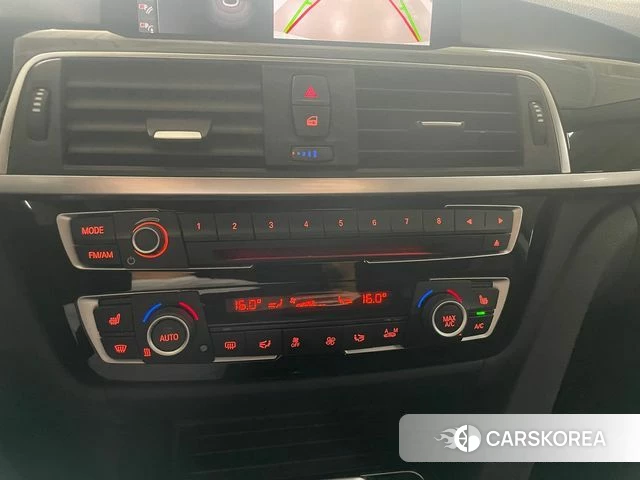 BMW 3 Series GT (F34) 2020 Белый из Кореи, фото 2