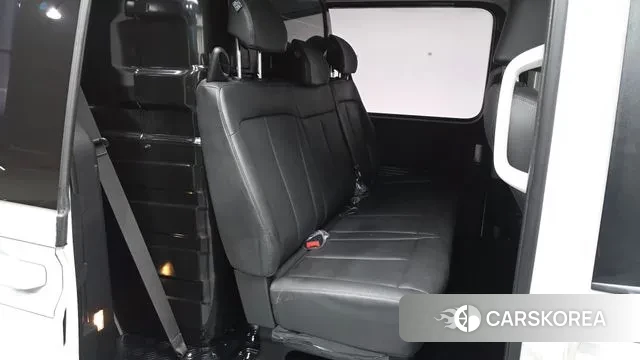 Hyundai Staria 2024 Белый из Кореи, фото 2