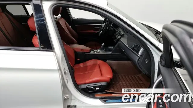 BMW 3 Series (F30) 2018 Белый из Кореи, фото 2