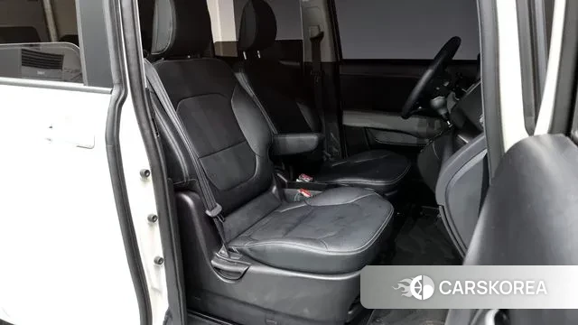 Kia The New Kia Ray 2024 Жемчужный цвет из Кореи, фото 2