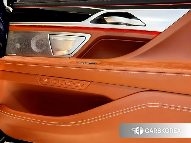 BMW 7 series 2022 Синий из Китая, фото 2
