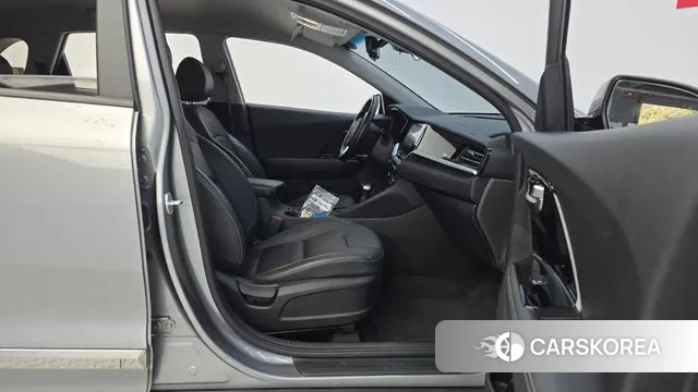 Kia The New Niro 2021 Серый из Кореи, фото 2