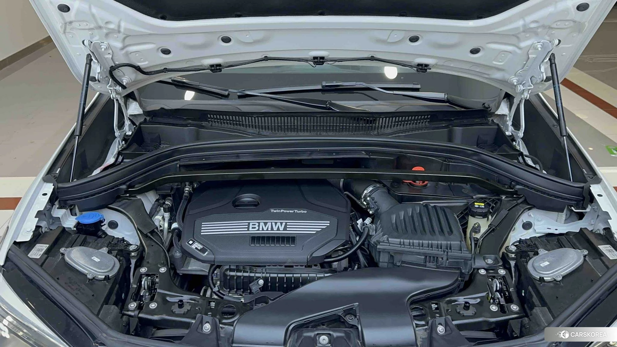 BMW X1 2021 Белый из Китая, фото 2