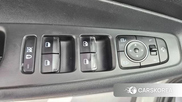 Hyundai Santa Fe TM 2018 Белый из Кореи, фото 2