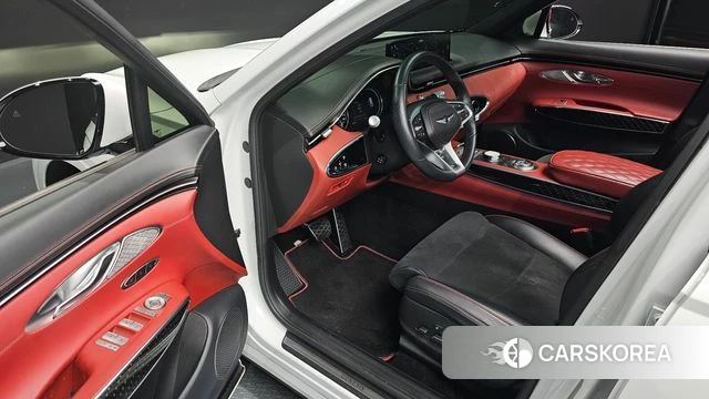 Genesis GV70 2022 Белый из Кореи, фото 2