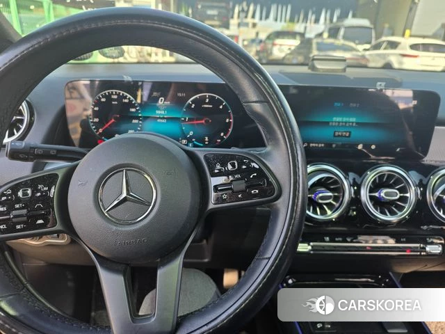 Mercedes-Benz GLB-Class X247 2021 Черный из Кореи, фото 2