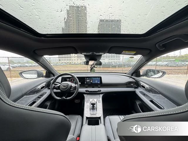 GAC Trumpchi Shadow Leopard 2024 Белый из Китая, фото 2