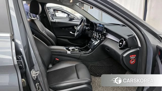 Mercedes-Benz C-Class W205 2020 Серый из Кореи, фото 2