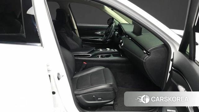 Genesis GV70 2022 Белый из Кореи, фото 2